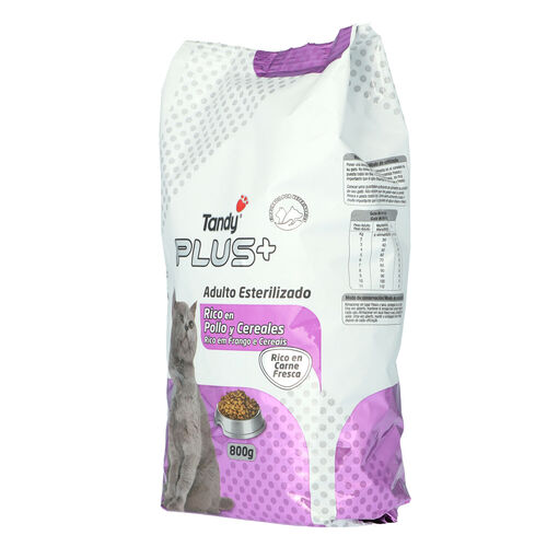 Alimento para gato esterilizado con pollo y cereales TANDY Plus 800g image number