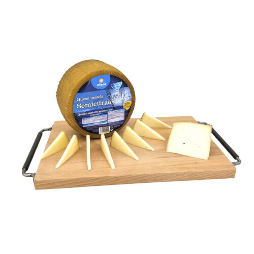 QUESO DE MEZCLA SEMICURADO ALTEZA kg image number