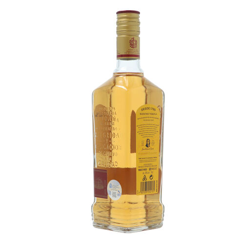 TEQUILA EL CUERVO ESPECIAL 70cl image number