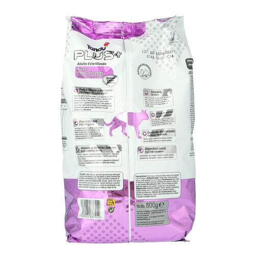 Alimento para gato esterilizado con pollo y cereales TANDY Plus 800g image number