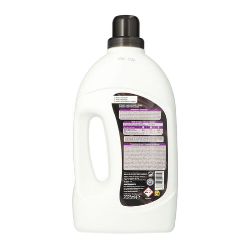 DETERGENTE PRENDAS NEGRAS LIQUIDO SELEX 27 LAVADOS image number